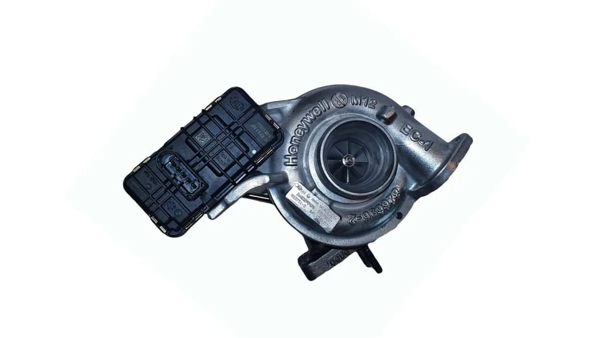 Turbocompresseur échange standard Garrett 822751 — JEEP COMPASS / FIAT 500X